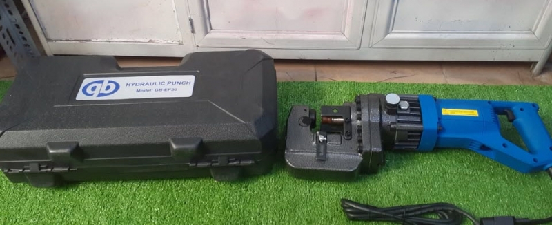 Đột thủy lực dùng điện Ø6.5-20.5mm GB-EP30