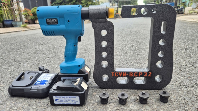 Đột thủy lực dùng pin Ø8.5–16.5mm TCVN-BCP32