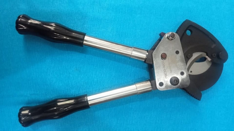 Kìm cắt cáp điện loại cơ TCVN-CC30J