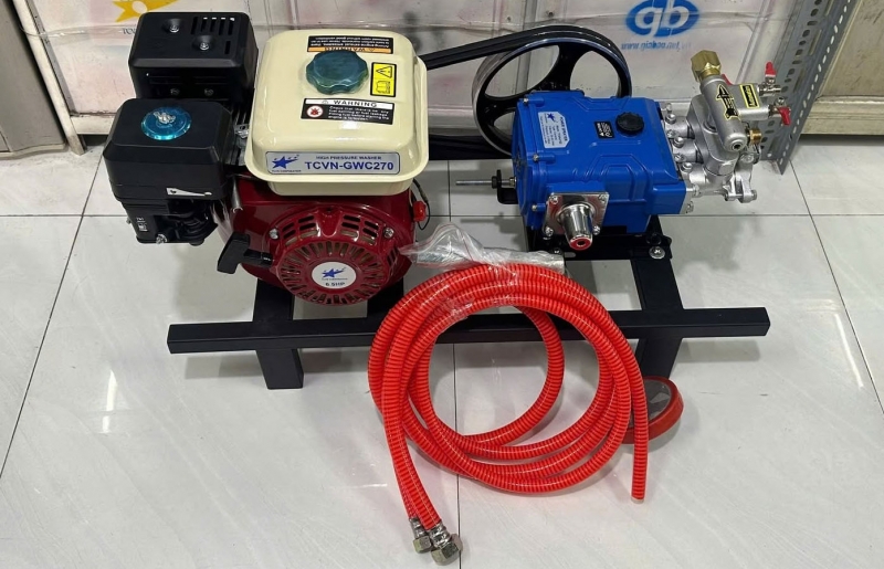 Máy xịt rửa cao áp chạy xăng TCVN-GWC270