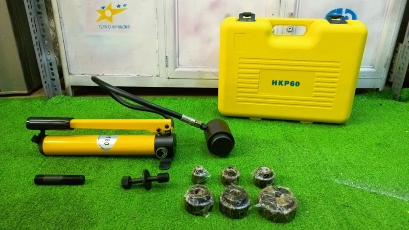 Đột thủy lực bằng tay Ø22–60mm TCVN-HKP60